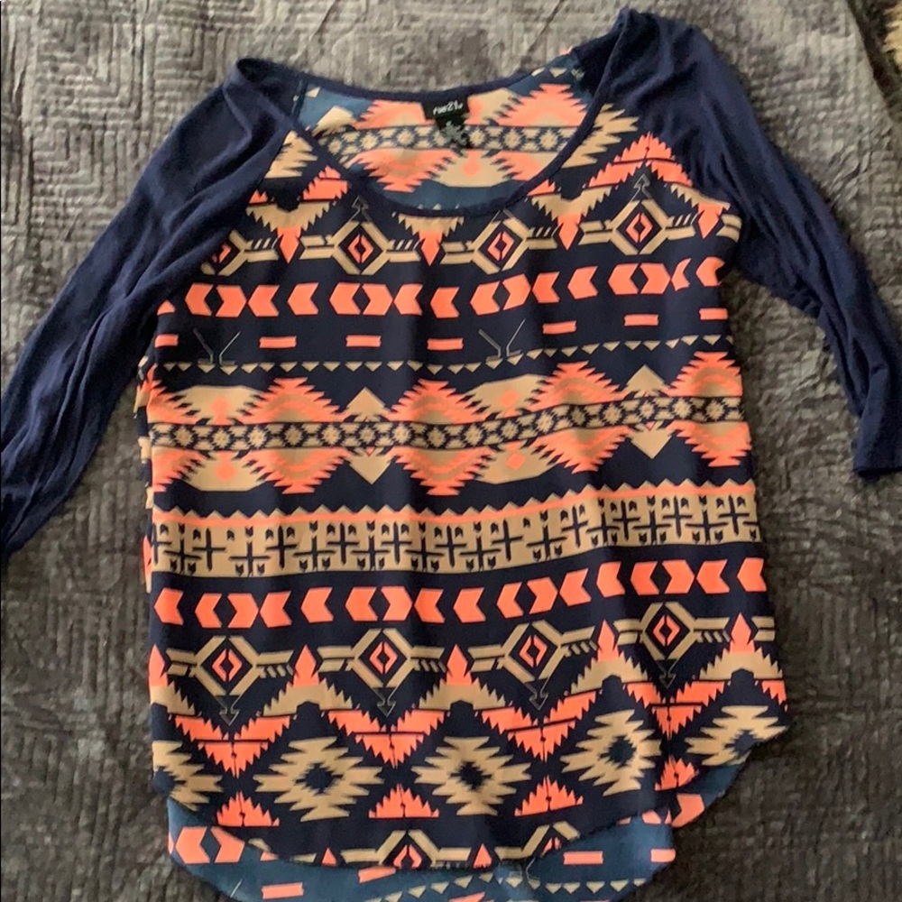 Rue 21• Aztec Pattern.